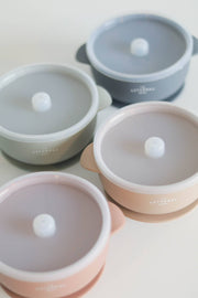 Suction Bowl With Lid: Sand